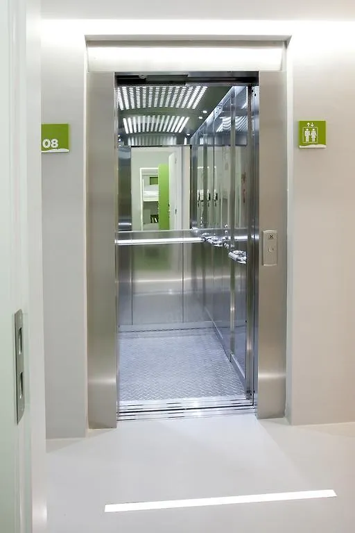 Sant Jordi Hostels Gracia Barcelona